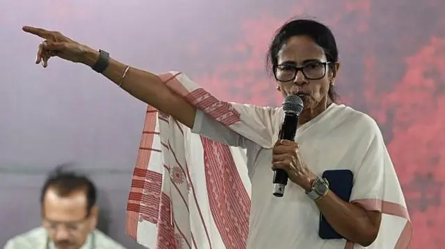 West Bengal Bypoll: रबीउल आलम ने बदला फैसला, रेजीनगर से ममता बनर्जी के उम्मीदवार अब लड़ेंगे चुनाव
