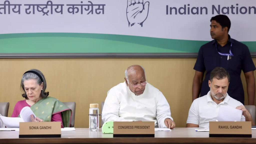 SIR विवाद: कांग्रेस का देशव्यापी आंदोलन, PM-गृह मंत्री और CEC के इस्तीफे की मांग; INDIA ब्लॉक की बैठक आज