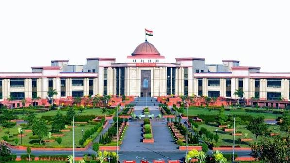 Bhupesh Baghel MLA News: खत्म हो सकती है भूपेश बघेल की विधायकी? हाईकोर्ट के फैसले के बाद बीजेपी का बड़ा दावा, जानें क्या है पूरा मामला