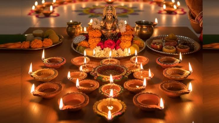 Diwali 2026 Date: कब मनाई जाएगी दीवाली? देखें मां लक्ष्मी की पूजा का सबसे सटीक शुभ मुहूर्त