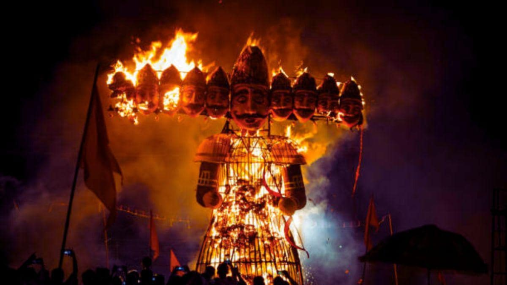 Raipur Dussehra 2026: राजधानी रायपुर के इन मैदानों में 101 फीट के रावण का दहन 