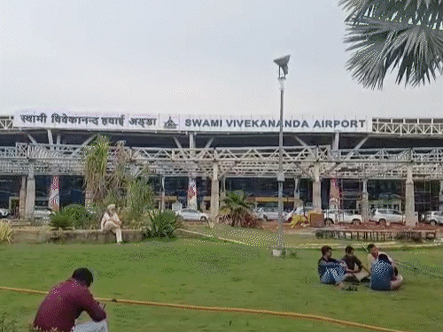 Raipur Airport Privatization: 50 साल के लिए निजी हाथों में जाएगा रायपुर एयरपोर्ट?