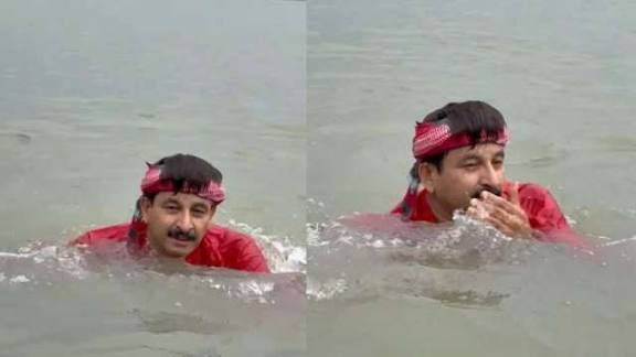 Manoj Tiwari Yamuna Bath: क्यों यमुना में उतरे मनोज तिवारी, AAP पर साधा निशाना